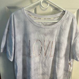 Grey Distressed Graphic (LOVE) T-Shirt - Rae Dunn - Sixe XXL